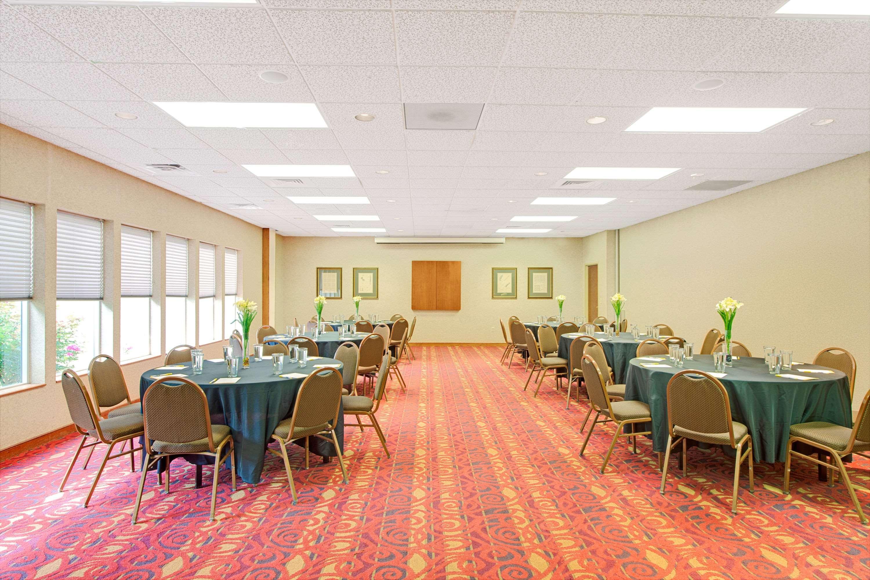 Days Inn By Wyndham St. Louis/Westport Mo Maryland Heights Esterno foto