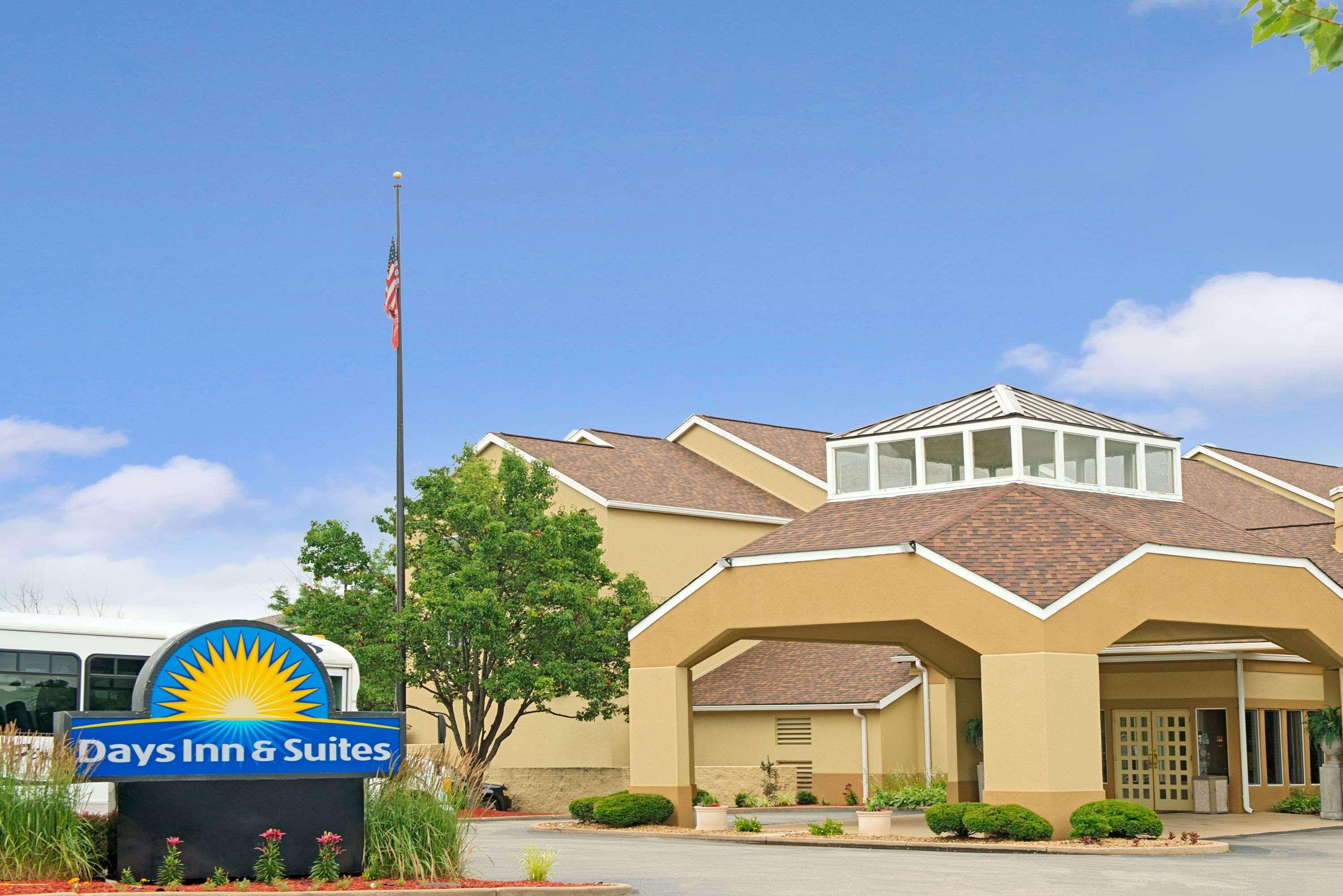 Days Inn By Wyndham St. Louis/Westport Mo Maryland Heights Esterno foto