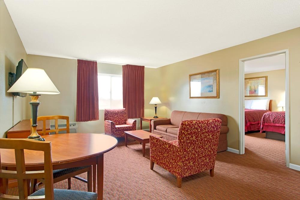 Days Inn By Wyndham St. Louis/Westport Mo Maryland Heights Esterno foto