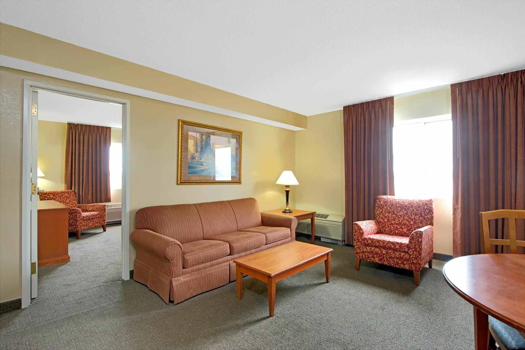 Days Inn By Wyndham St. Louis/Westport Mo Maryland Heights Esterno foto